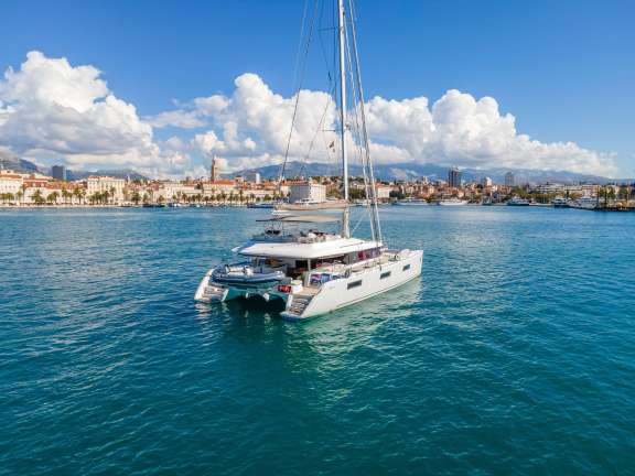 ADRIATIC LION (Lagoon 620)