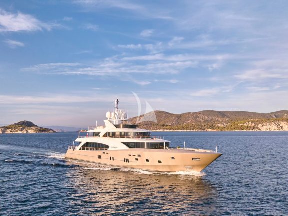 LA PELLEGRINA 1