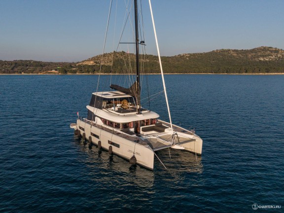 PRINCESS KARLA (LAGOON 60)