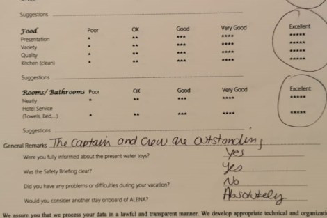 Review img # 111 of the yacht ALENA