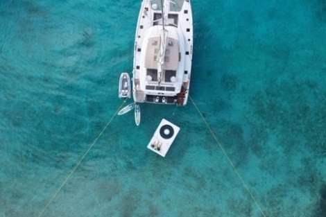 Review img # 2 of the yacht BACCHUS