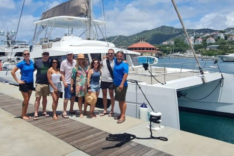 Review img # 77 of the yacht C SISTERS
