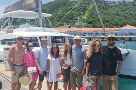 Review img # 74 of the yacht C SISTERS