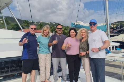 Review img # 41 of the yacht C SISTERS