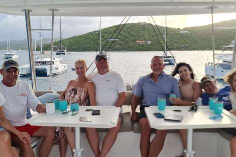 Review img # 34 of the yacht C SISTERS