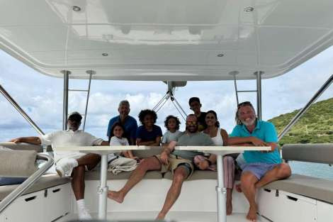 Review img # 21 of the yacht C SISTERS