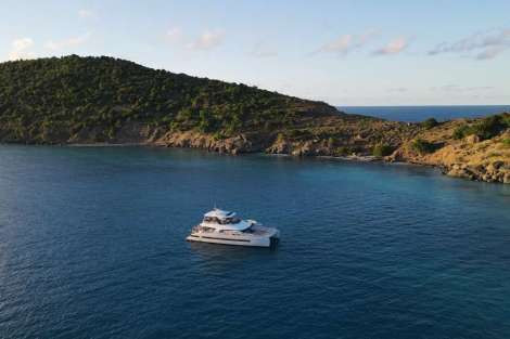 Review img # 4 of the yacht C’EST LA VIE