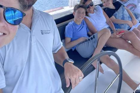 Review img # 58 of the yacht EARNOUT