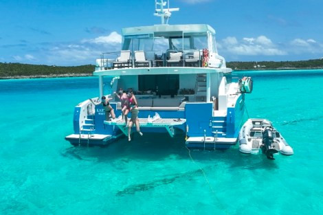 Review img # 6 of the yacht EARNOUT