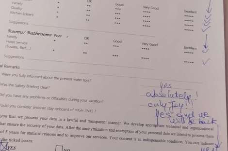 Review img # 35 of the yacht HIGHJINKS