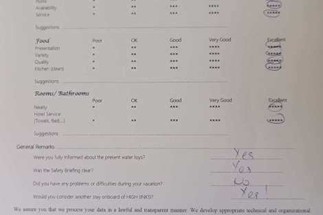 Review img # 17 of the yacht HIGHJINKS
