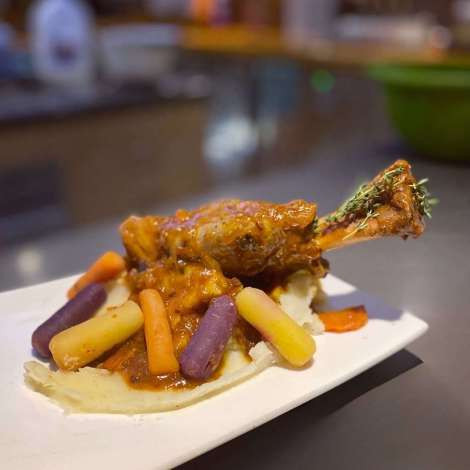 Food onboard HQ2 # 10