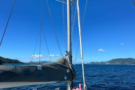 Review img # 26 of the yacht IARA