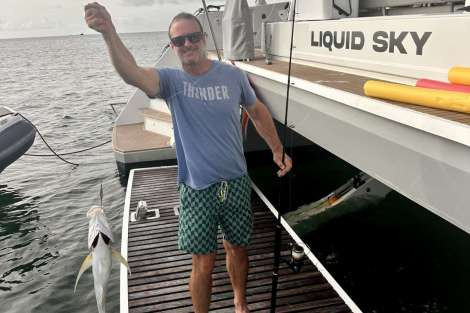 Review img # 4 of the yacht LIQUID SKY