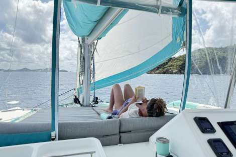 Review img # 140 of the yacht MAKIN MEMORIES