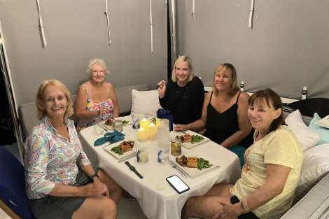 Review img # 146 of the yacht MAKIN MEMORIES