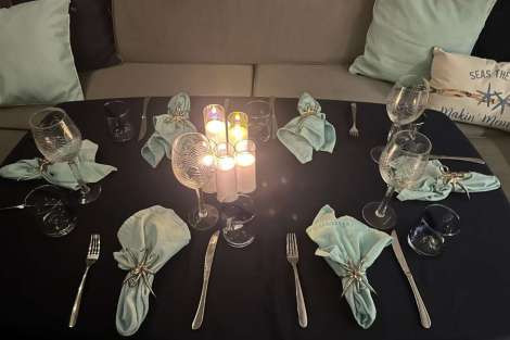 Review img # 119 of the yacht MAKIN MEMORIES