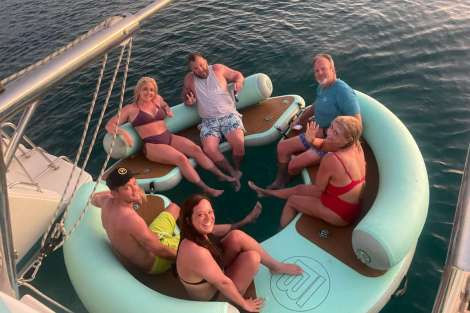 Review img # 113 of the yacht MAKIN MEMORIES