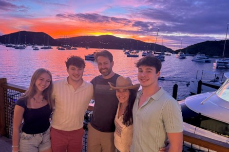Review img # 61 of the yacht MAKIN MEMORIES