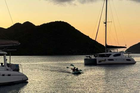 Review img # 44 of the yacht MAKIN MEMORIES