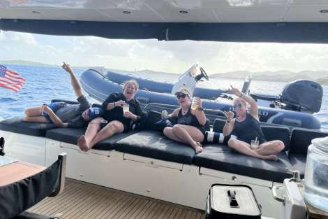 Review img # 99 of the yacht MARE BLU