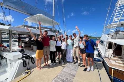 Review img # 99 of the yacht NO INHERITANCE