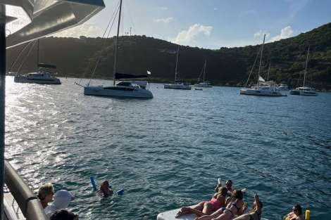 Review img # 52 of the yacht NO INHERITANCE