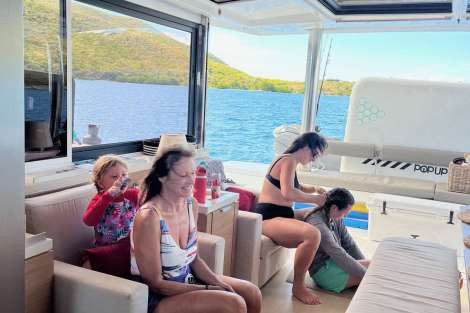 Review img # 37 of the yacht NO INHERITANCE