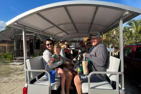 Review img # 38 of the yacht NO INHERITANCE