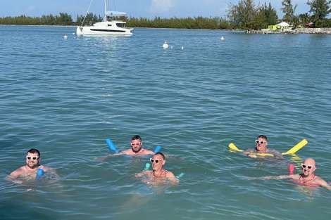 Review img # 27 of the yacht NO INHERITANCE