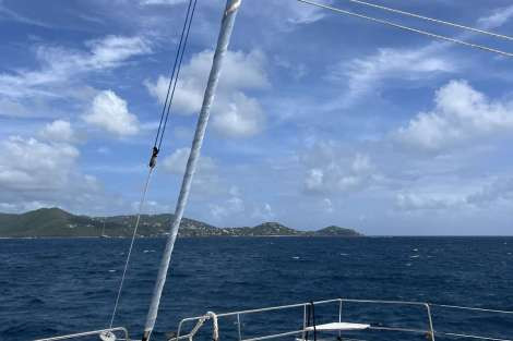 Review img # 20 of the yacht NO INHERITANCE