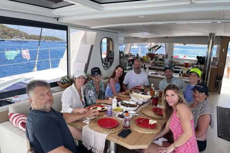 Review img # 8 of the yacht NO INHERITANCE