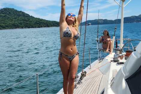 Review img # 3 of the yacht OCEAN PHOENIX