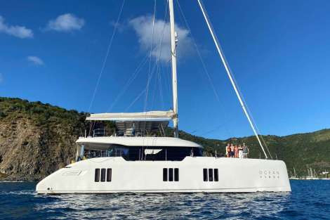 Review img # 38 of the yacht OCEAN VIBES
