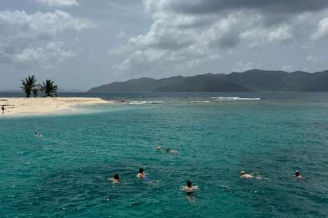 Review img # 12 of the yacht OCEAN VIBES