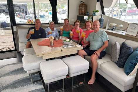 Review img # 1 of the yacht OHANA 59