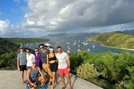 Review img # 19 of the yacht OHANA