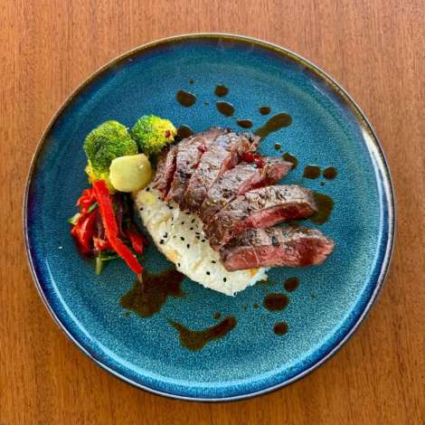Food onboard PLUS 10 # 8