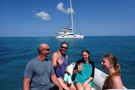 Review img # 106 of the yacht SANDY CINCO