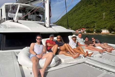 Review img # 90 of the yacht SANDY CINCO
