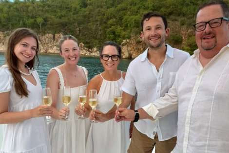 Review img # 16 of the yacht SANDY CINCO