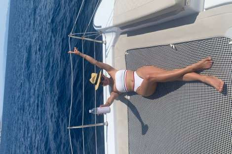 Review img # 3 of the yacht SOLITAIRE