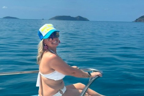Review img # 10 of the yacht SUN GODDESS