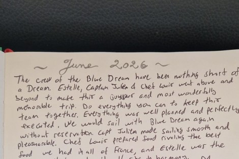 Review img # 34 of the yacht The Blue Dream