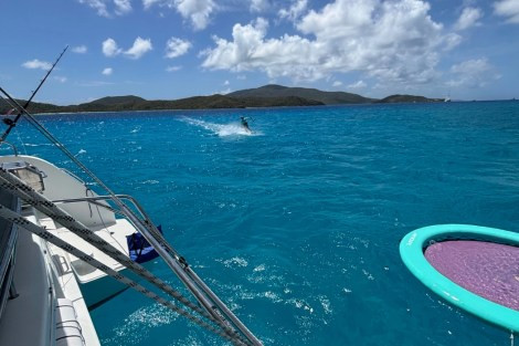 Review img # 27 of the yacht TORTUGA