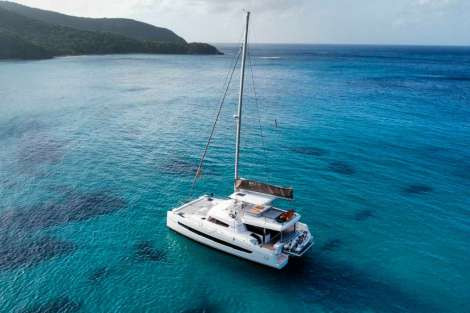 Review img # 3 of the yacht TWO OCEANS