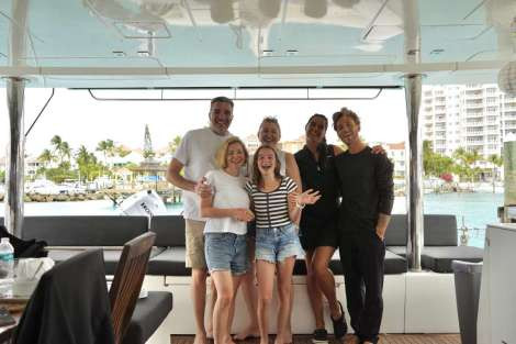 Review img # 4 of the yacht WHISPERS II