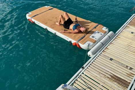 Review img # 27 of the yacht XANDROS